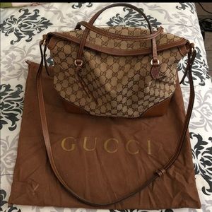 Authentic Gucci purse
